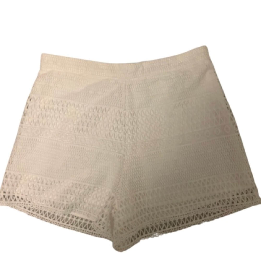 NWT LF One Way Lace Shorts